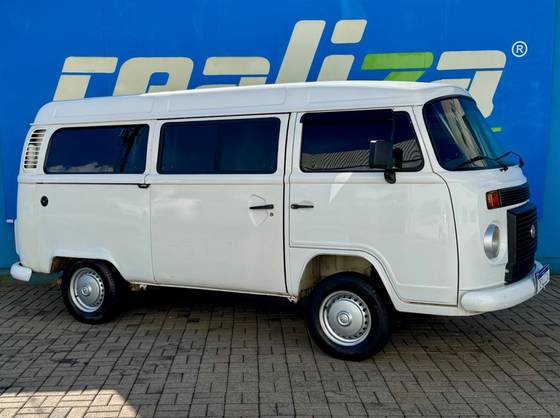 VOLKSWAGEN KOMBI 1.4 MI STD 8V FLEX 4P MANUAL VOLKSWAGEN KOMBI 1.4 MI STD 8V FLEX 4P MANUAL